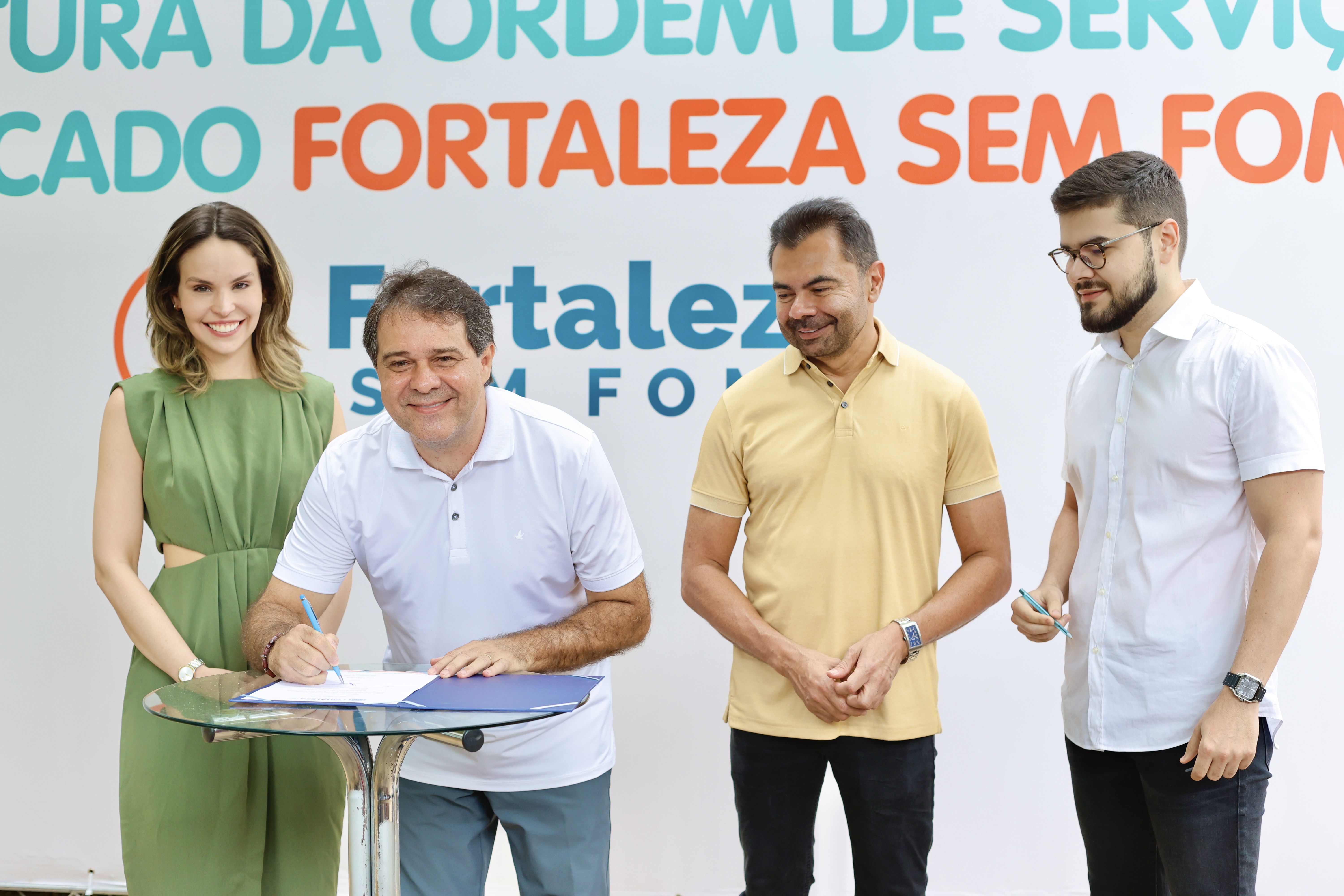 O equipamento será implantado na quadra da antiga sede da Escola Municipal Cláudio Martins, no bairro Parangaba, espaço que estava desativado.